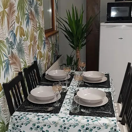 Appartement Super F1 Bis Climatisé Mezzanine