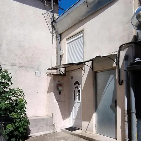 Apartment Super F1 Bis Climatise Mezzanine